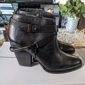 Dolce Vita black booties Size 8